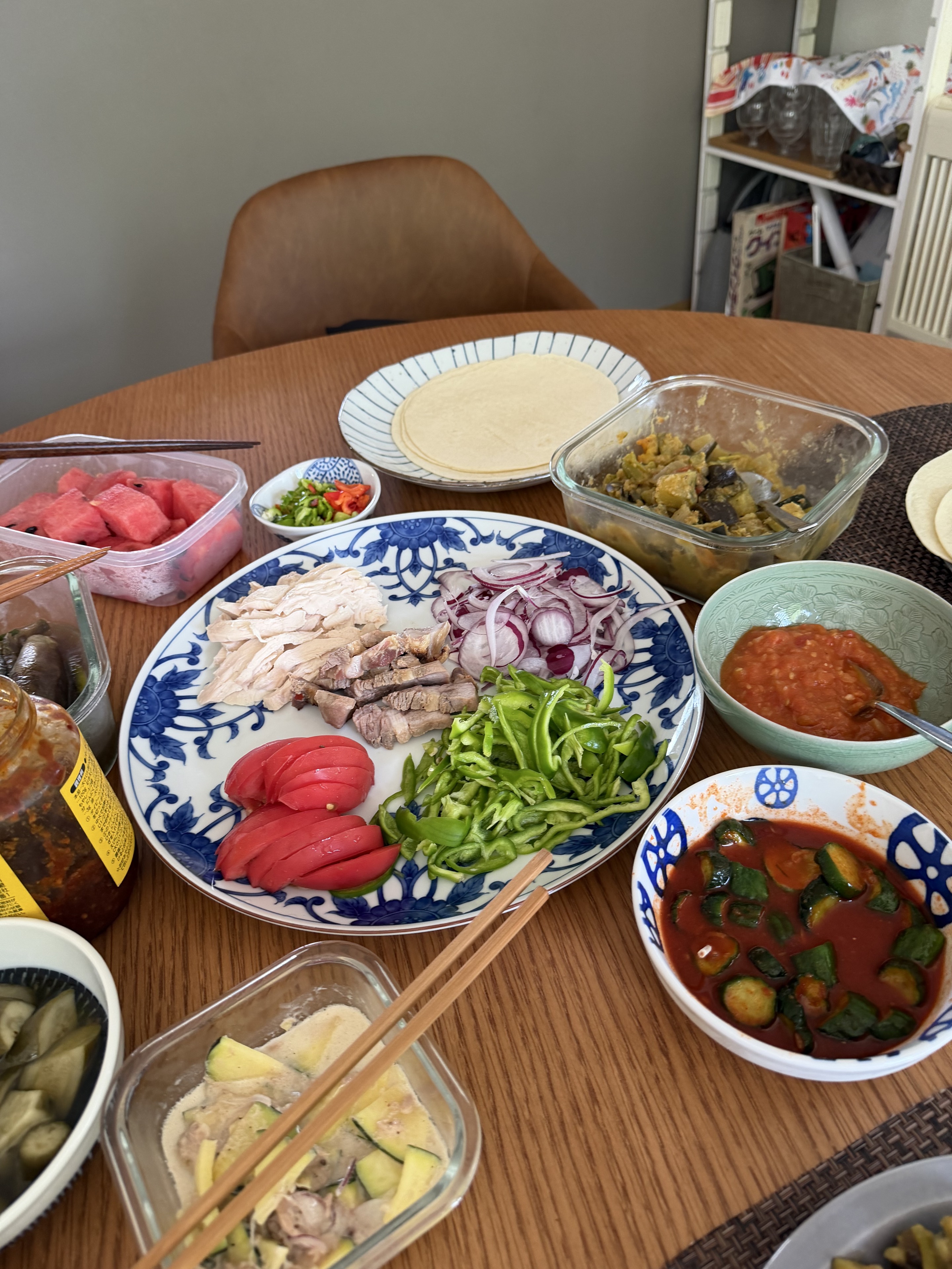 季節の野菜をたっぷり使った昼ごはん